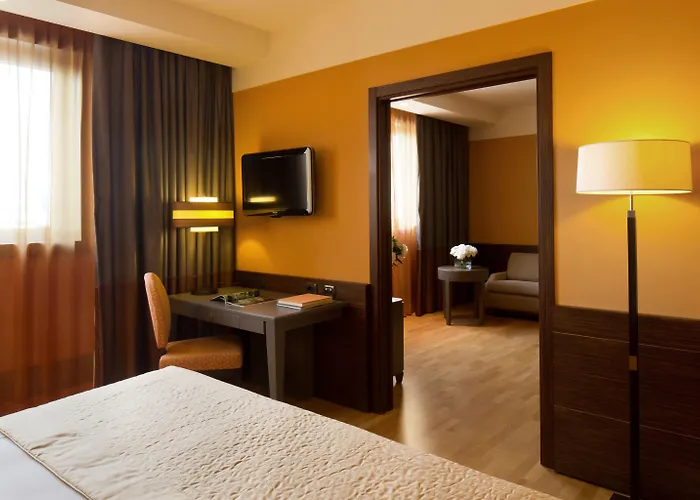 Starhotels Grand Milan
